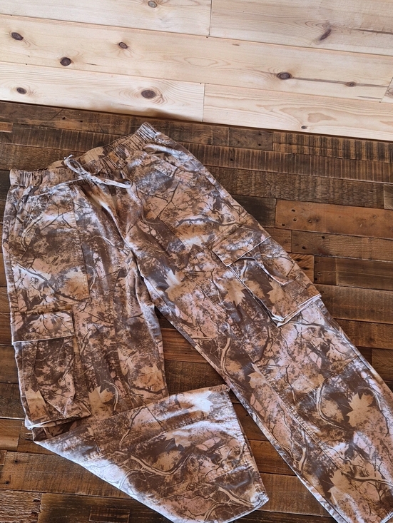 emory park Pants - emory park Women's Cargo Pants - Brown Camouflage